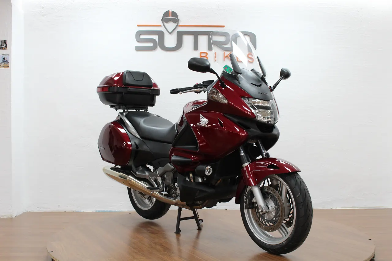 Honda NT 700 DEAUVILLE