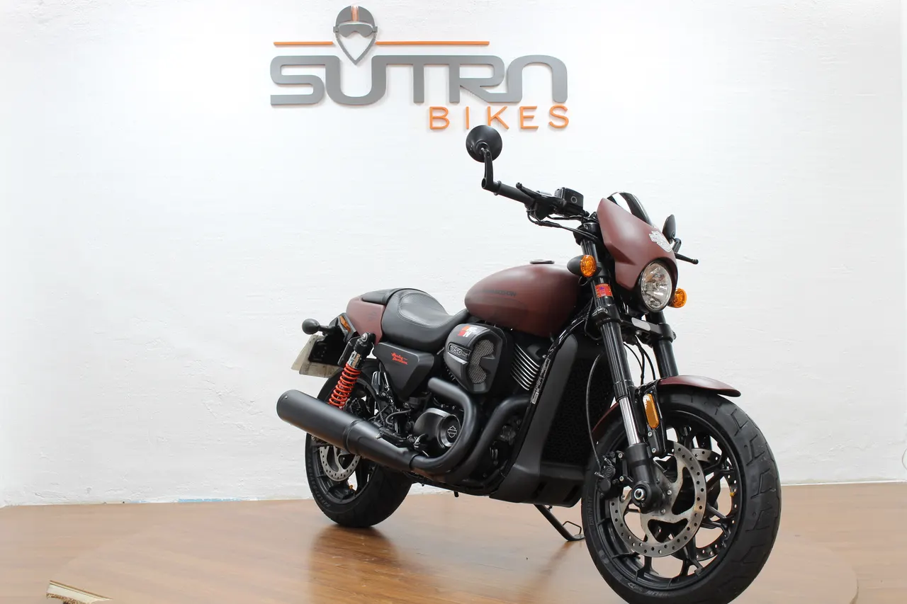 Harley-Davidson STREET ROD 750
