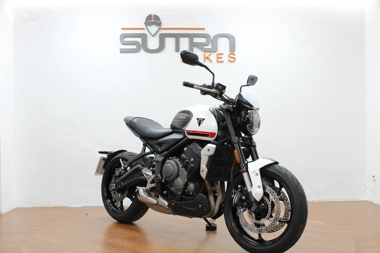 Triumph TRIDENT 660