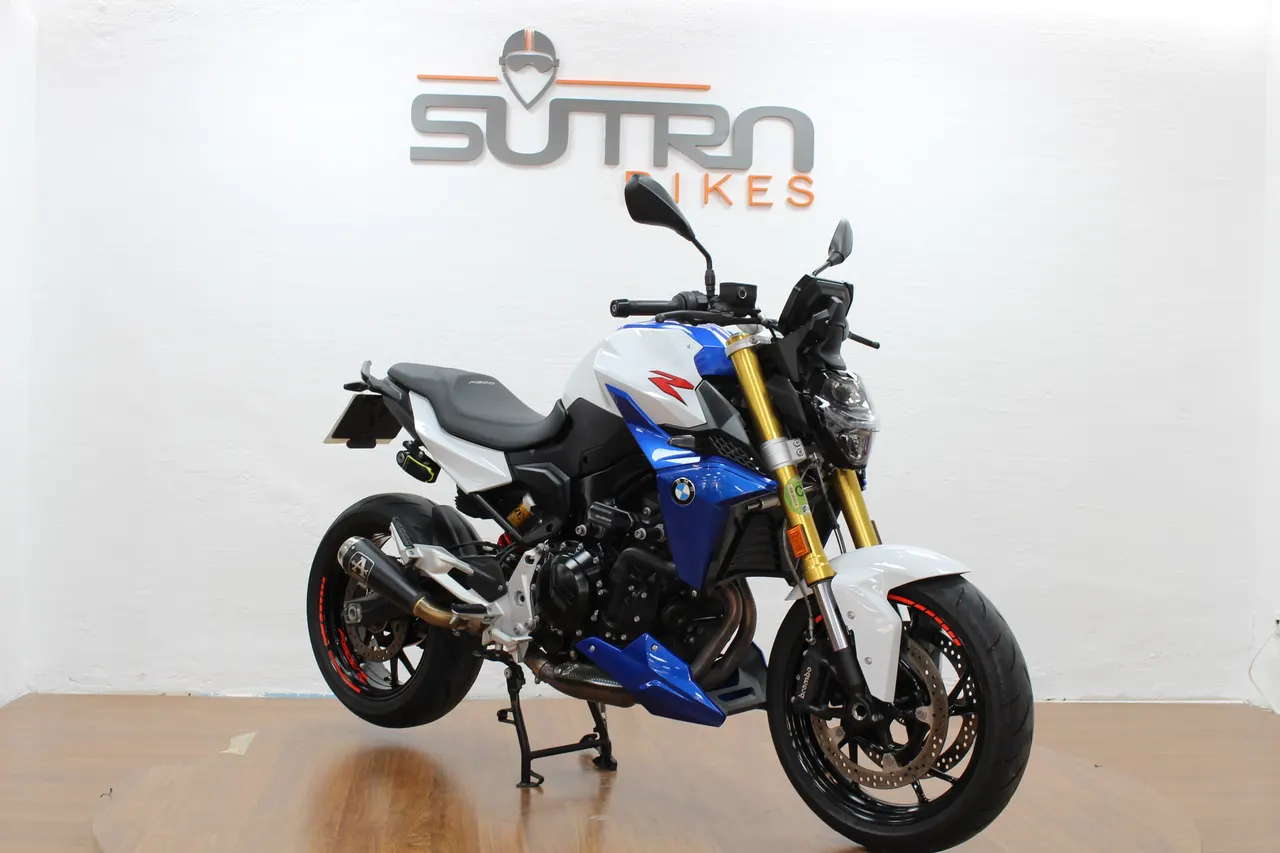BMW F 900R