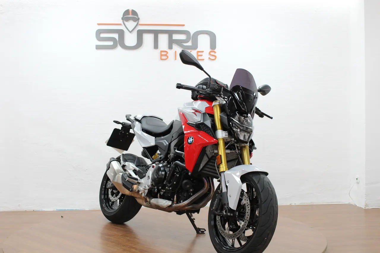 BMW F 900R