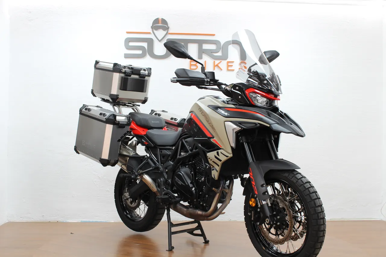 Benelli TRK 702 X