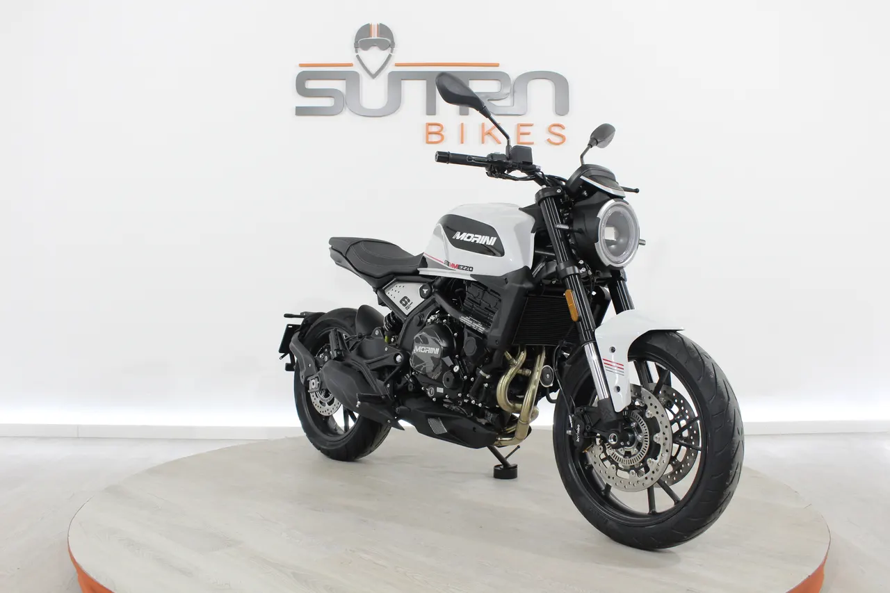 Moto Morini STR 650